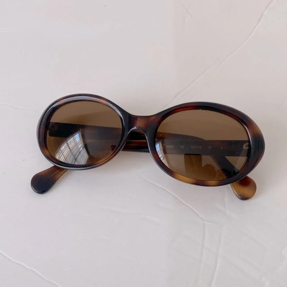 Calvin Klein sunglasses - Picture 2 of 6